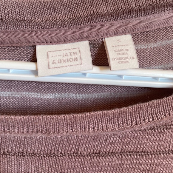 2/$30 ⚡️ - SHIRT | Women’s 14th & union size small - Picture 2 of 3